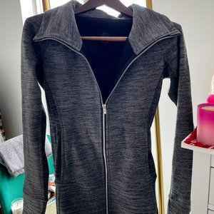 luluemon Athletica Fitted Zipper Jacket